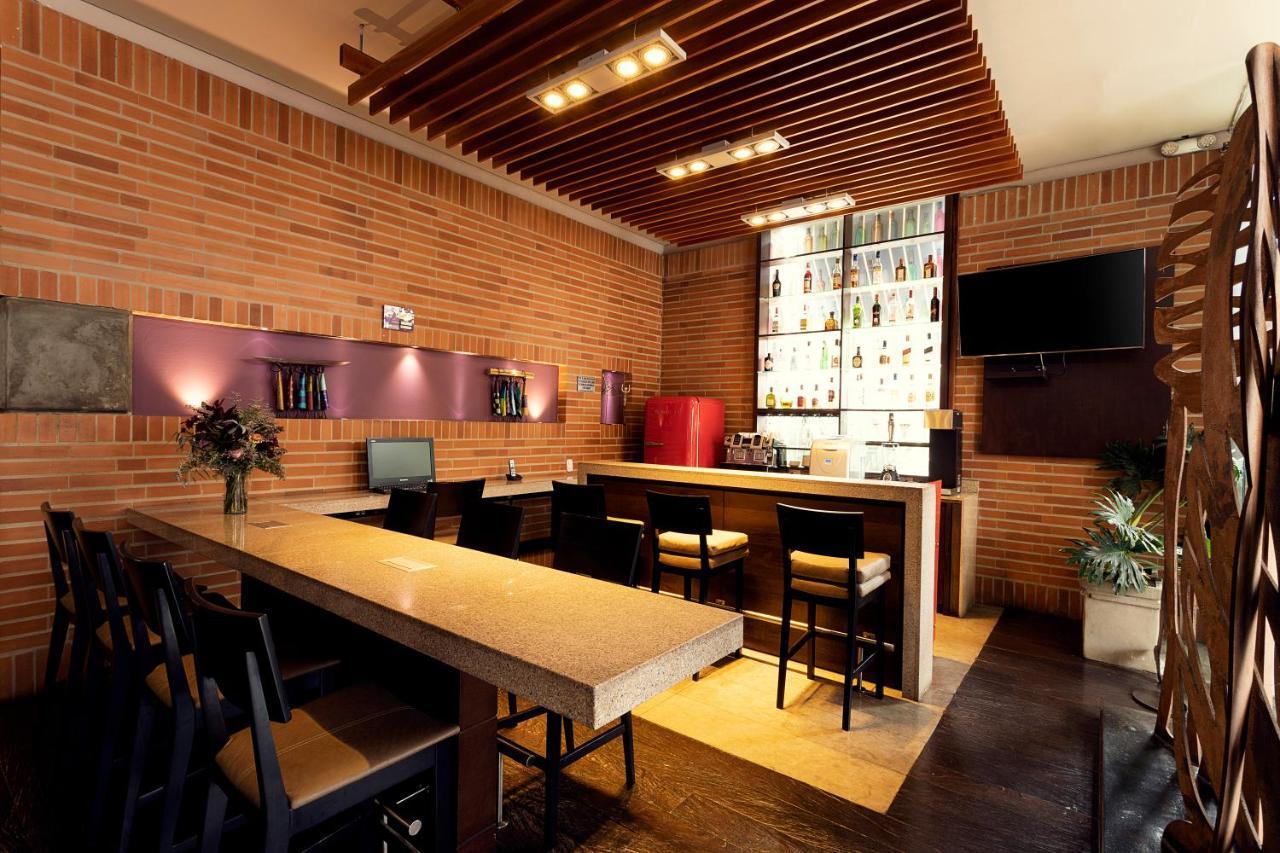 Mercure Bogota Bh Zona Financiera Exterior photo